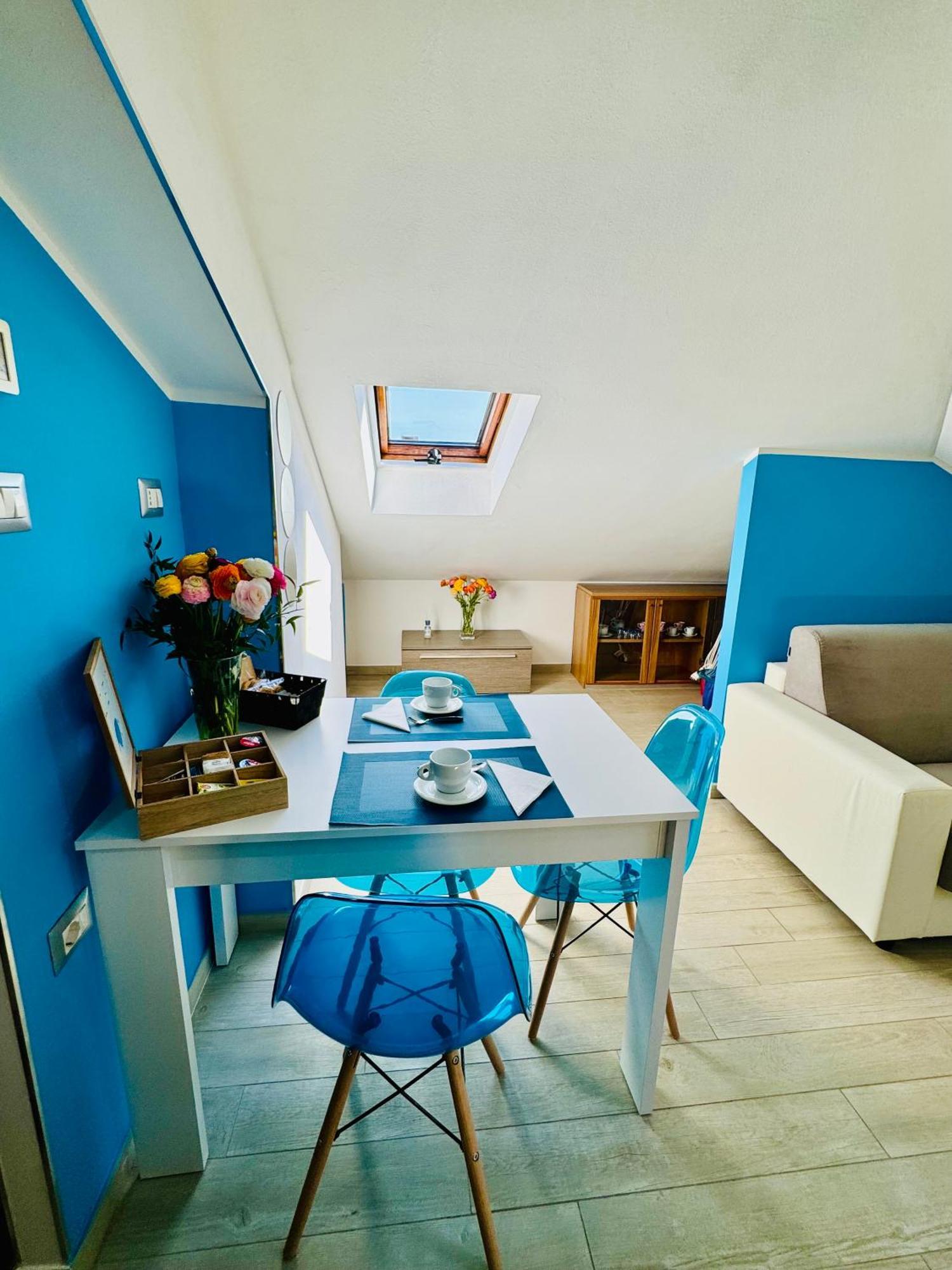 Sky Loft Apartment Alba  Ngoại thất bức ảnh