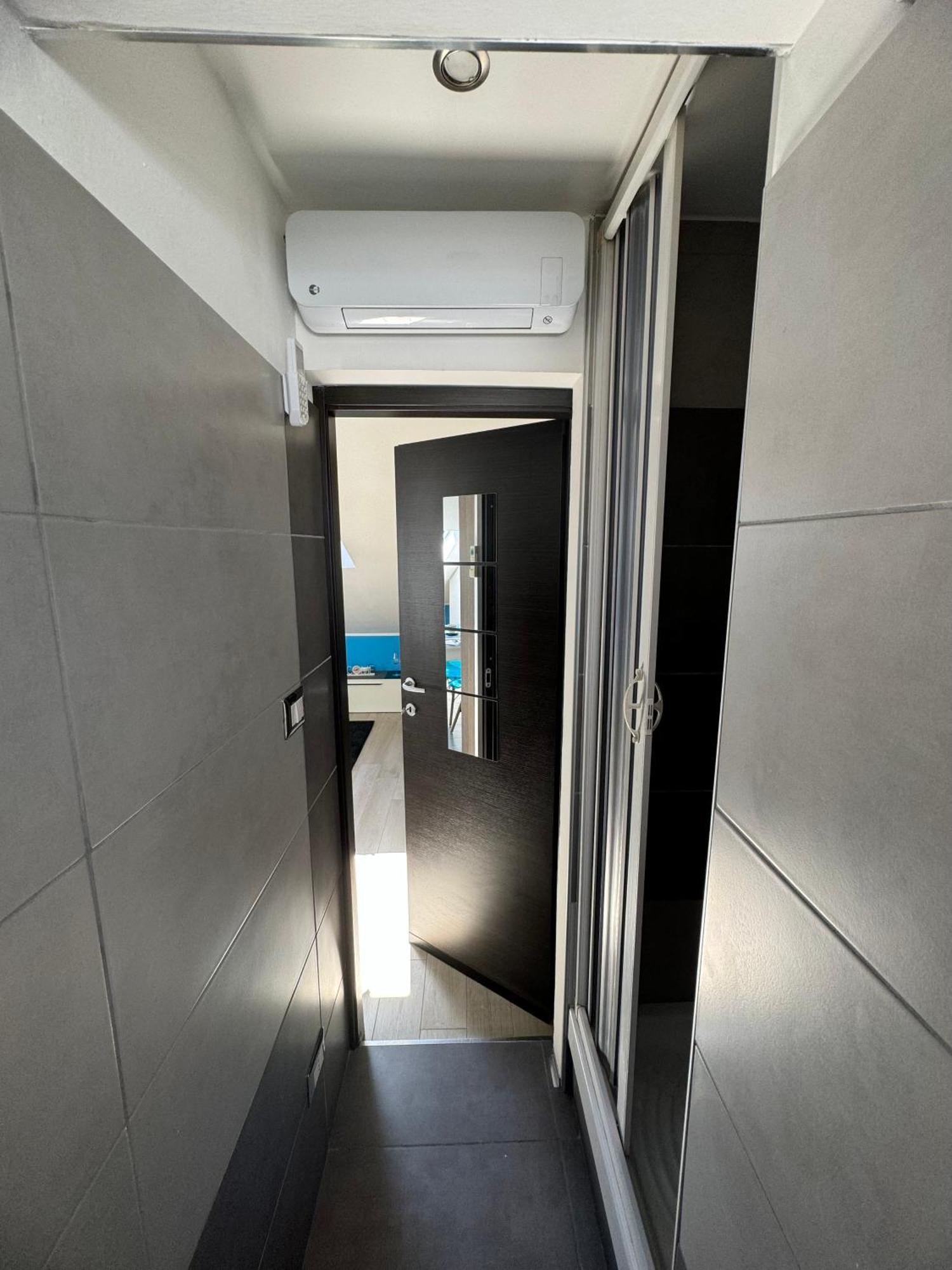Sky Loft Apartment Alba  Ngoại thất bức ảnh