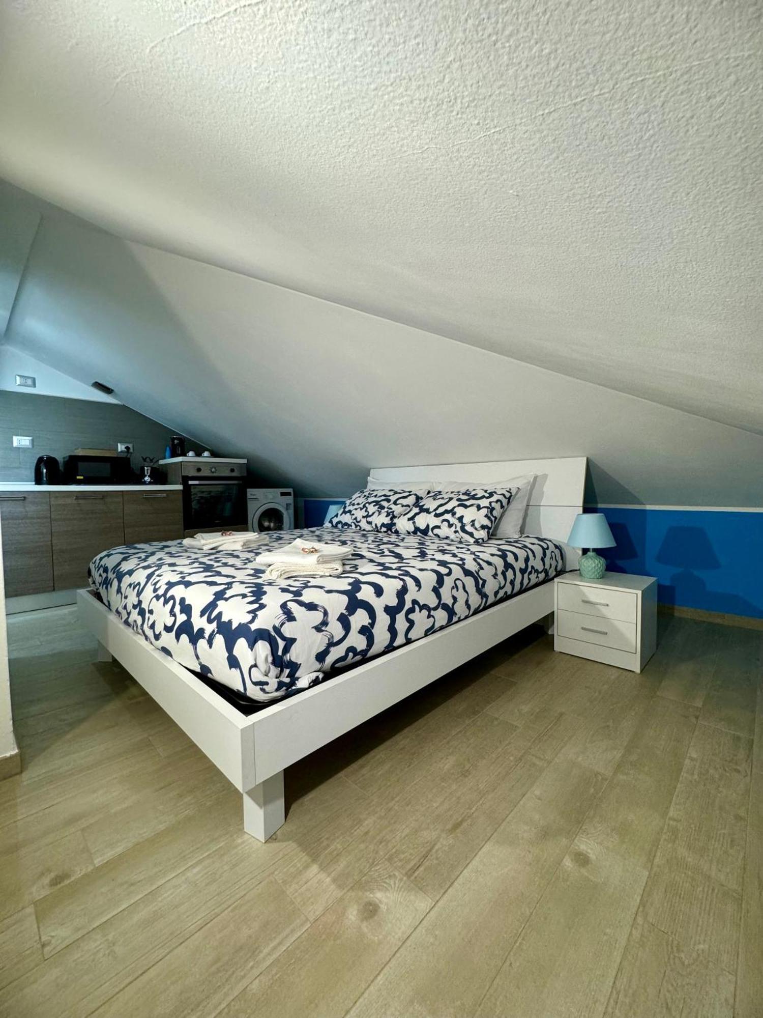Sky Loft Apartment Alba  Ngoại thất bức ảnh